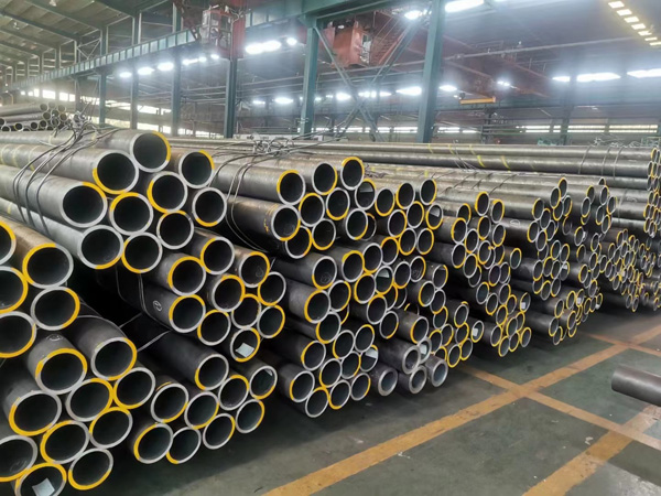 Seamless steel tube