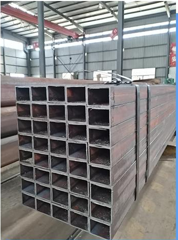 Seamless square tube